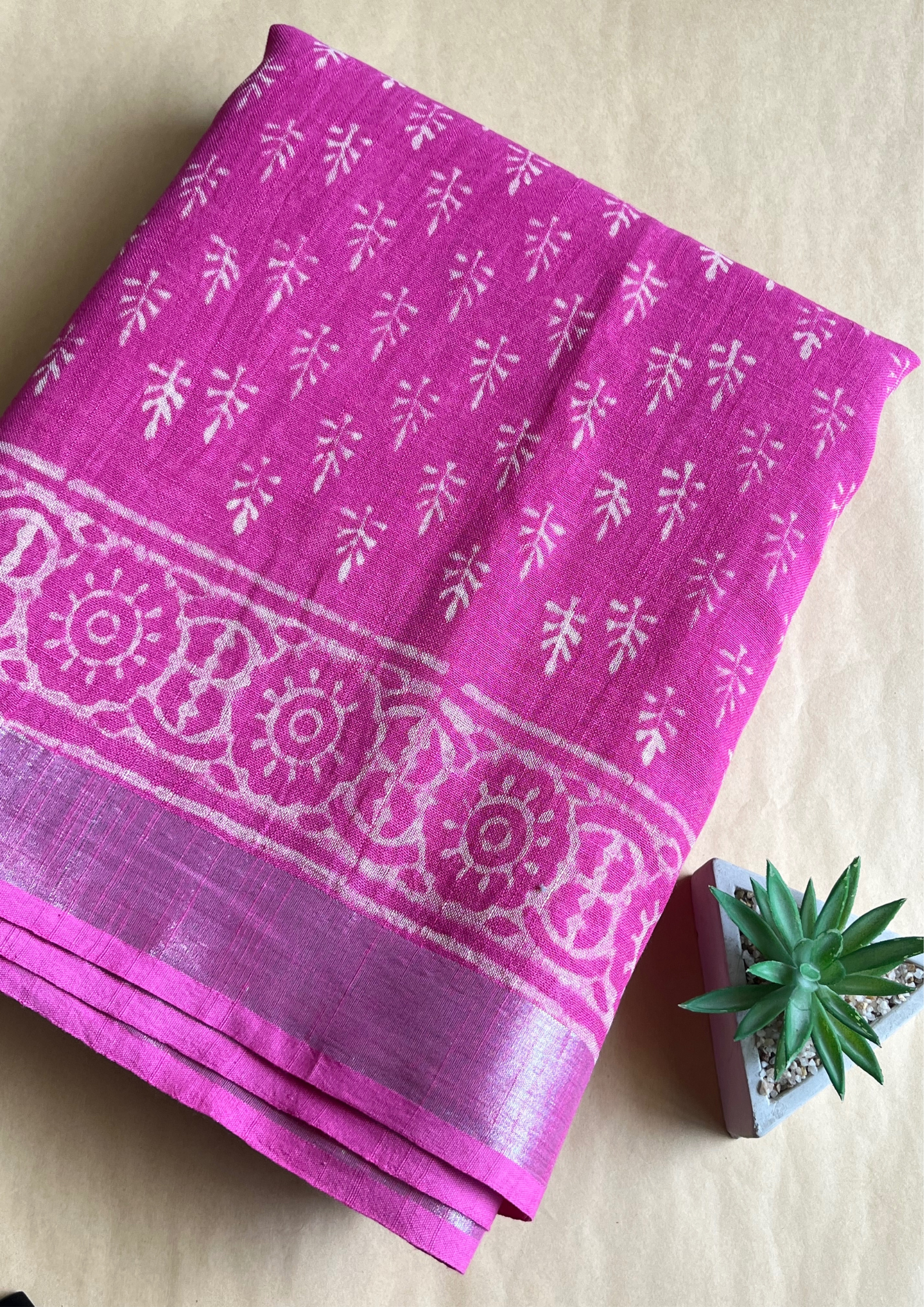 556D625C-A129-4B02-AE24-0F386D3C2950