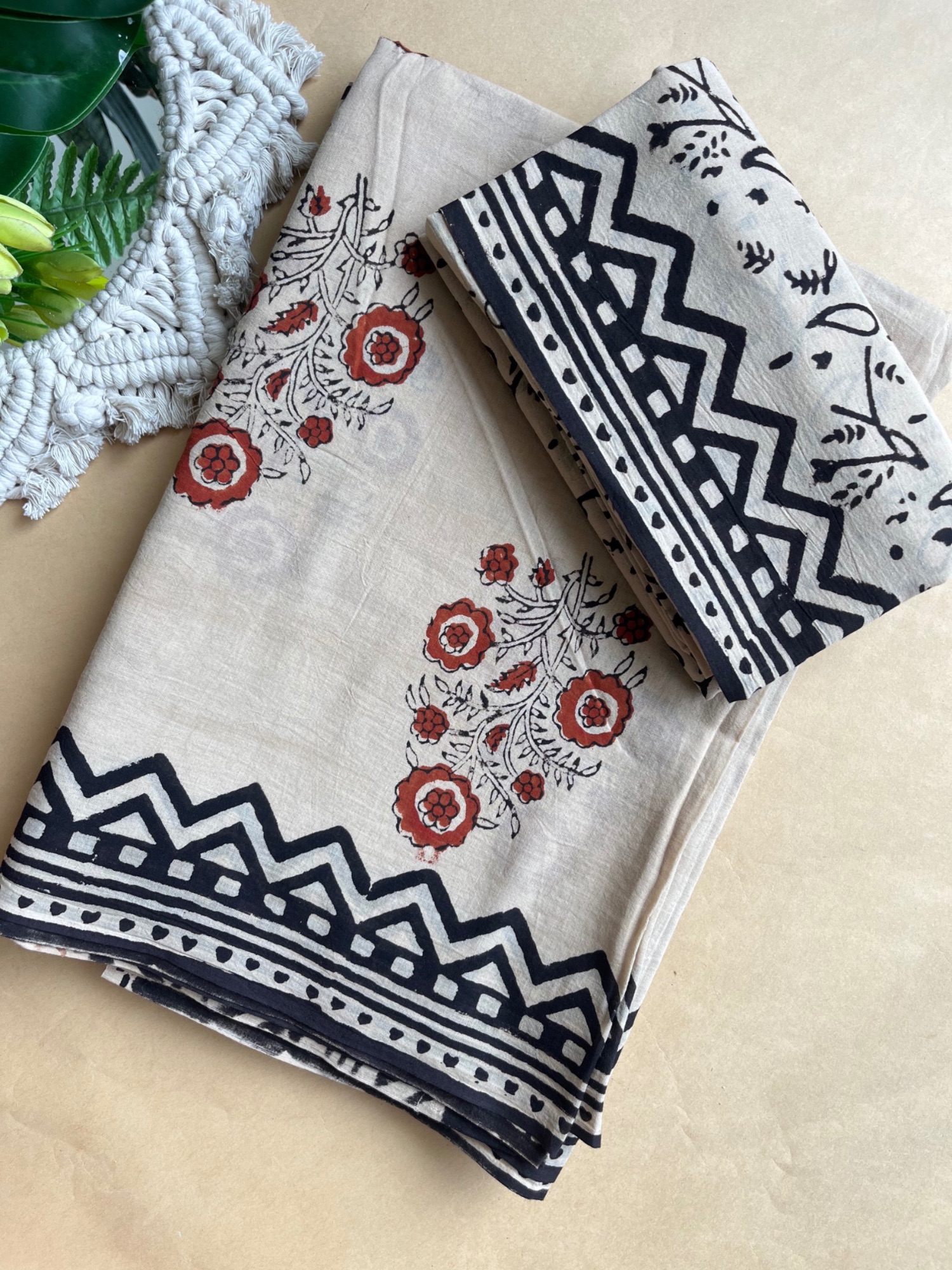 683E7AAA-C2C7-4837-9A60-56A7D70CB44C