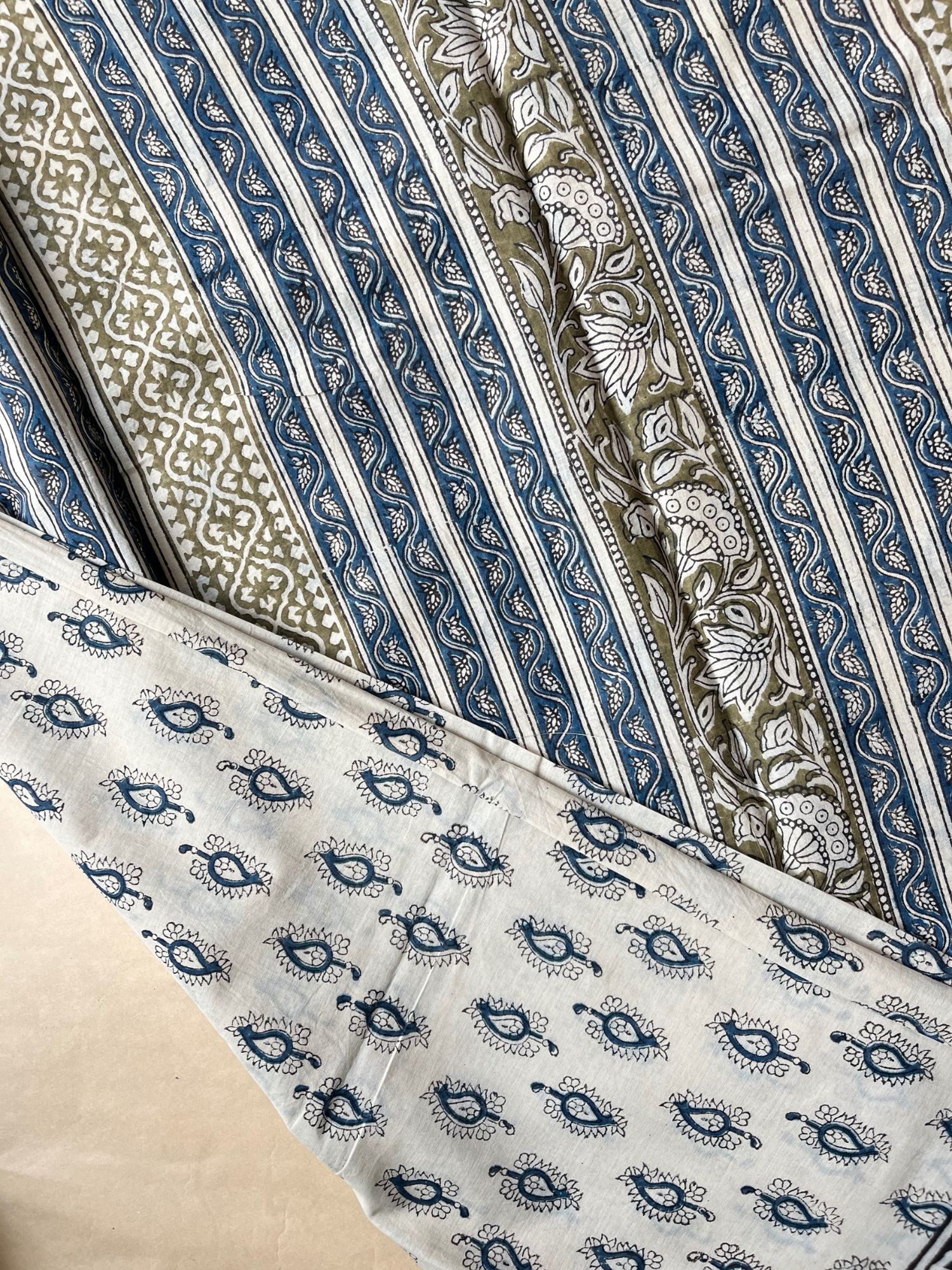 B6D21250-AEB3-4BCE-9C46-8F1DF5B45527